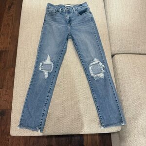 Levis 724 High Rise Straight Leg Cropped Distressed Jeans size 25